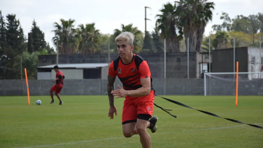 Lautaro Comas Con los tres arqueros en un mismo turno, Patronato entrenó en La Capillita