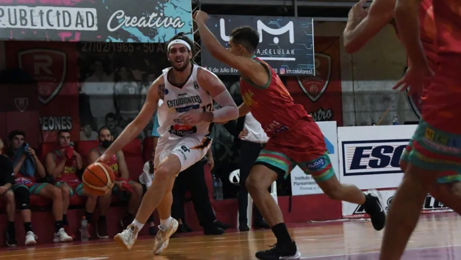 Básquet: Estudiantes de Concordia superó con autoridad a Rocamora Básquet: Estudiantes de Concordia superó con autoridad a Rocamora