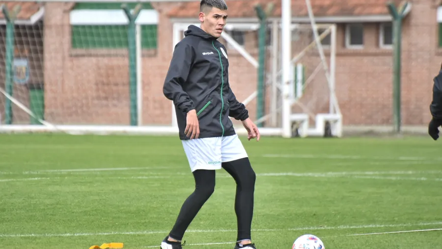 Tras su paso por Patronato, Gustavo Canto fue presentado en Banfield Tras su paso por Patronato, Gustavo Canto fue presentado en Banfield