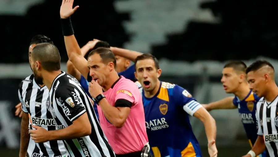 Boca perdió por penales una serie marcada por el VAR y se despidió de la Copa Libertadores Boca perdió por penales una serie marcada por el VAR y se despidió de la Copa Libertadores