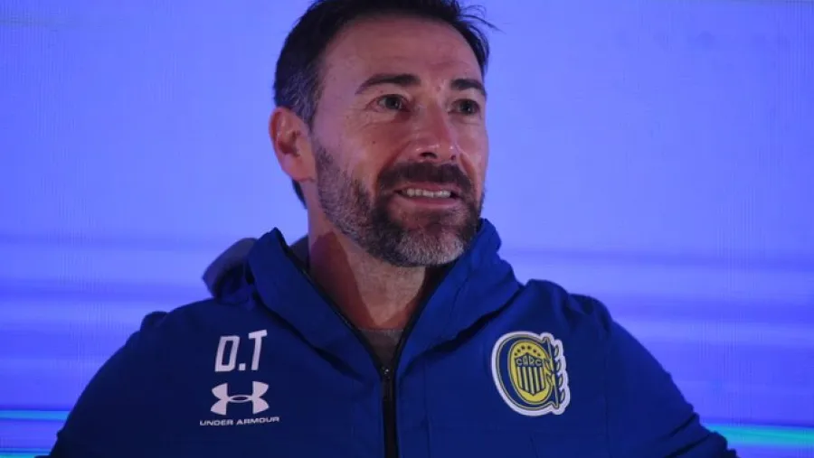 Kily González “Quiero que mi equipo juegue como yo jugaba”, expresó “Kily” González en su presentación