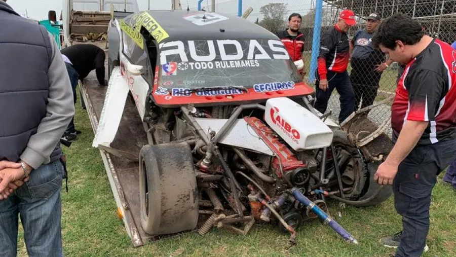 TC: según el uruguayense “Pope” Bonelli, su auto estaría listo la semana próxima TC: según el uruguayense “Pope” Bonelli, su auto estaría listo la semana próxima