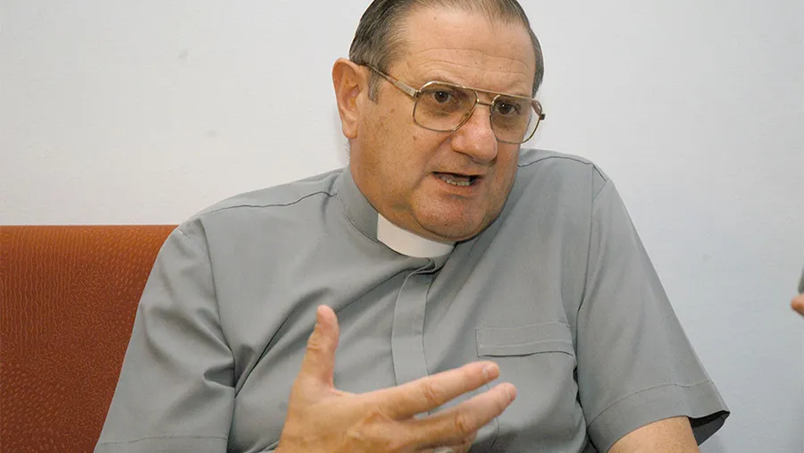 Imagen de archivo de monseñor Luis Guillermo Eichhorn. Imagen de archivo de monseñor Luis Guillermo Eichhorn.