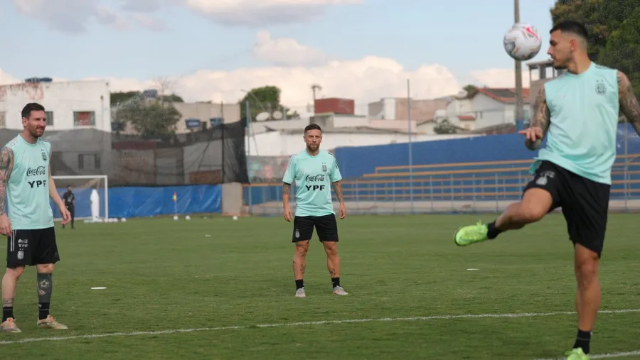 Selección entrena Selección entrena