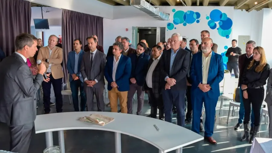 Intendentes destacaron el apoyo de ENOHSA a los municipios entrerrianos Intendentes destacaron el apoyo de ENOHSA a los municipios entrerrianos