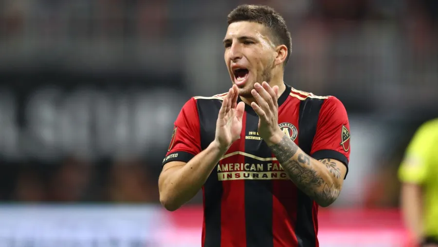 El paranaense Eric Remedi volvió a Banfield, luego de tres años en Estados Unidos El paranaense Eric Remedi volvió a Banfield, luego de tres años en Estados Unidos