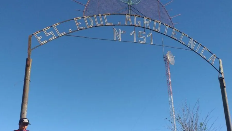 Escuela Agrotecnica El Quebracho de Santa Elena Escuela Agrotécnica El Quebracho de Santa Elena