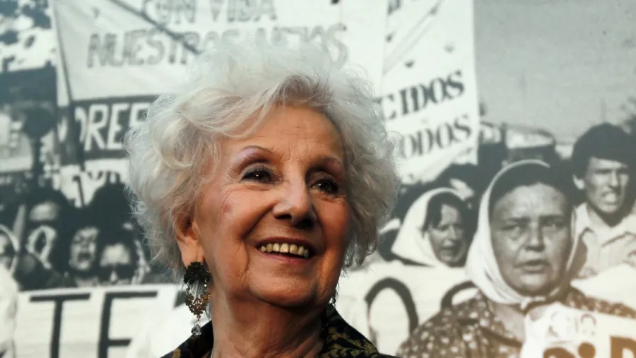 Estela Estela