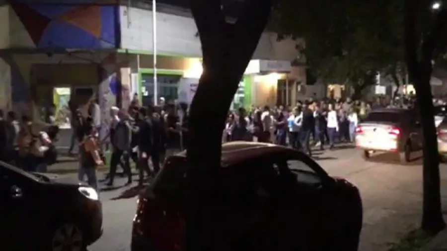 festejo de estudiantes en Chajarí festejo de estudiantes en Chajarí