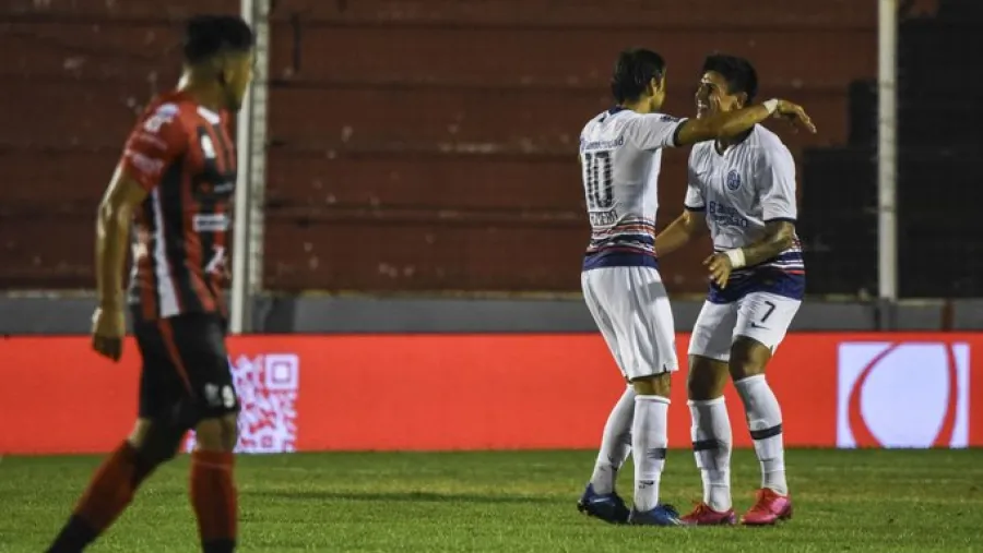 Patronato-San Lorenzo Patronato no tuvo resto en el complemento y San Lorenzo se lo dio vuelta