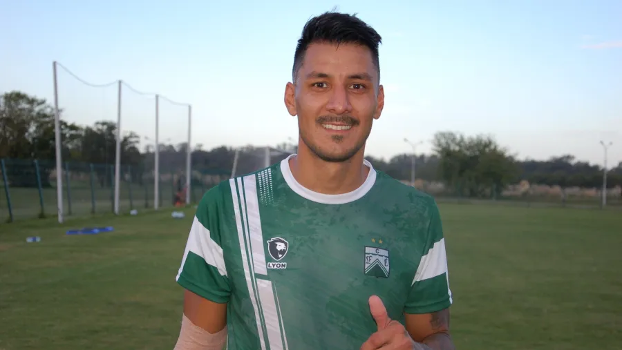 Ferro Carril Oeste ya cuenta con Federico Costa y ahora sumó a un ex Atlético Paraná Ferro Carril Oeste ya cuenta con Federico Costa y ahora sumó a un ex Atlético Paraná