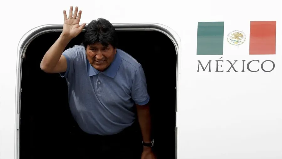 Evo Morales llegando a México Evo Morales llegando a México