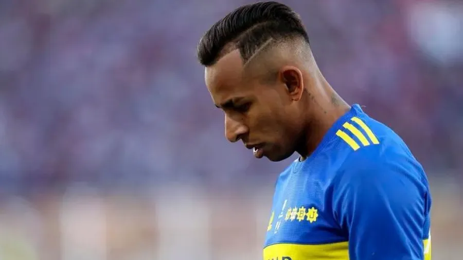 Sebastián Villa fue operado y Boca no podrá contar con él lo que resta de la temporada Sebastián Villa fue operado y Boca no podrá contar con él lo que resta de la temporada