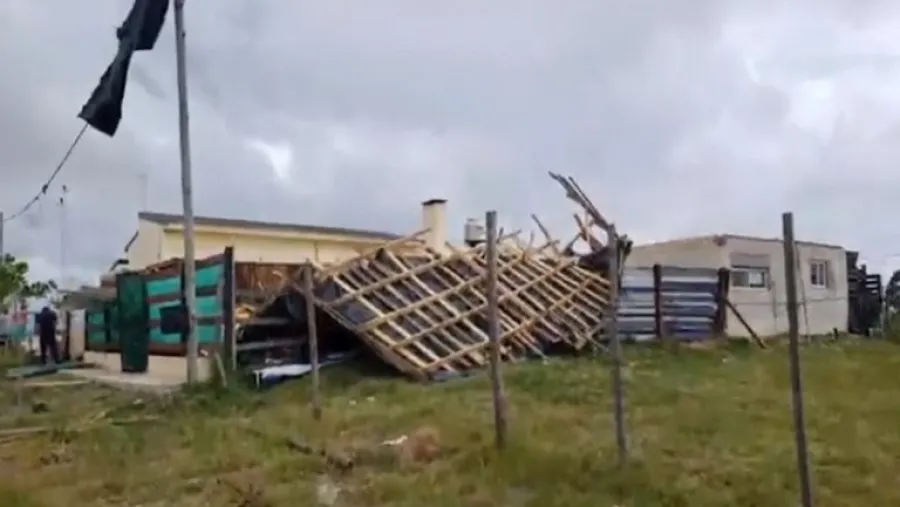 Un hombre falleció en Federación tras volar el techo y derrumbarse su vivienda Un hombre falleció en Federación tras volar el techo y derrumbarse su vivienda