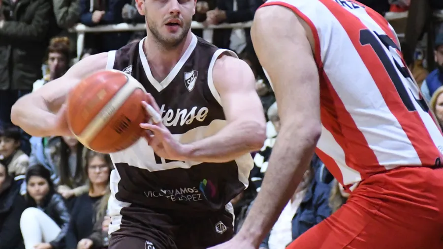 Tras el ascenso, los entrerrianos Goldenberg y Pais destacaron las virtudes de Platense Tras el ascenso, los entrerrianos Goldenberg y Pais destacaron las virtudes de Platense