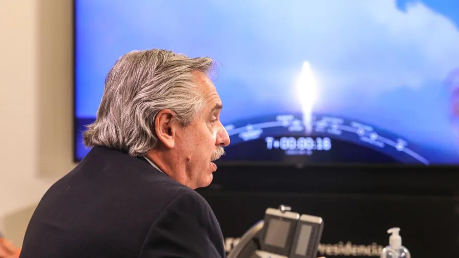Alberto Fernández durante el lanzamiento del Saocom 1B Alberto Fernández durante el lanzamiento del Saocom 1B