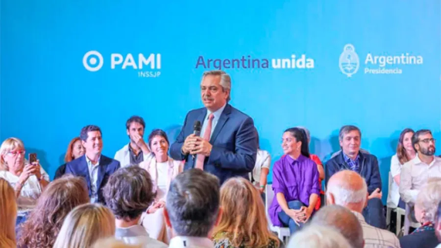 Fernández presentó medicamentos gratuitos Fernández presentó medicamentos gratuitos