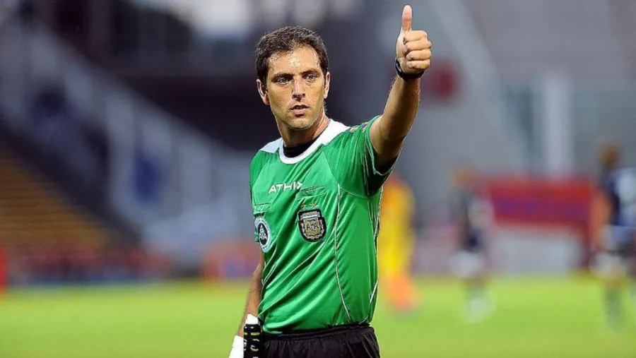 Designaron a Fernando Echenique para arbitrar Patronato-Sarmiento de Junín Designaron a Fernando Echenique para arbitrar Patronato-Sarmiento de Junín