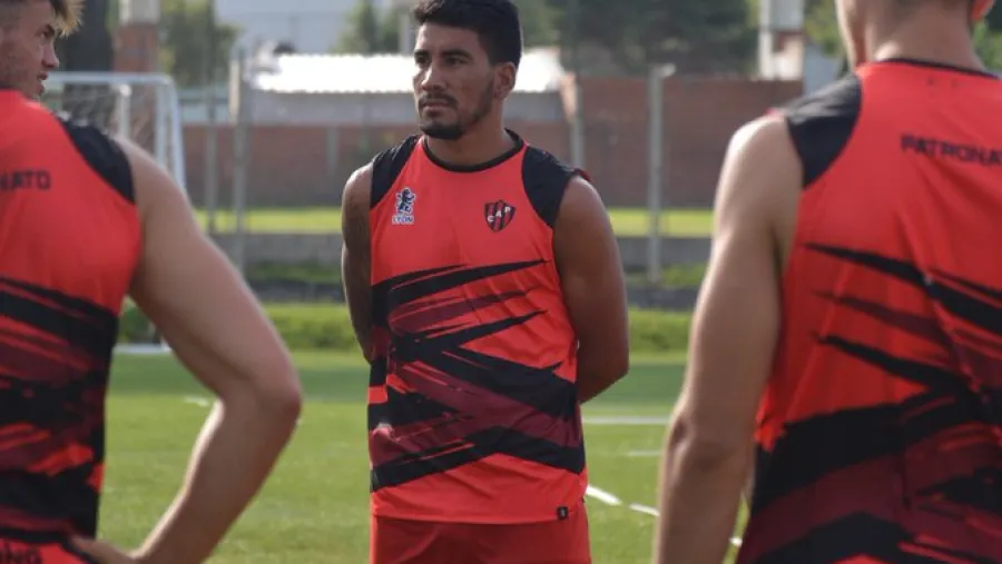 Fernando Luna En Patronato, Fernando Luna se perfila para ocupar el lugar del suspendido Damián Lemos