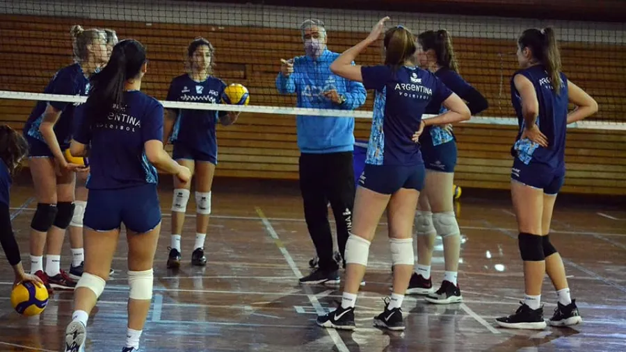 Vóley: desde el Cenard, cinco entrerrianas sueñan con el Mundial U18 Vóley: desde el Cenard, cinco entrerrianas sueñan con el Mundial U18