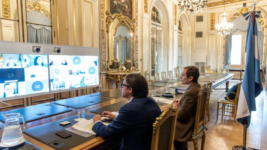 Argentina recibirá financiamiento por US$ 300 millones para la Tarjeta Alimentar Argentina recibirá financiamiento por US$ 300 millones para la Tarjeta Alimentar
