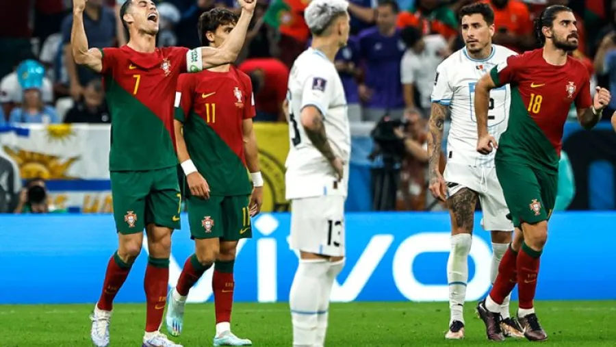 Fútbol: Portugal venció a Uruguay, clasificó a octavos y complicó a la “Celeste” Fútbol: Portugal venció a Uruguay, clasificó a octavos y complicó a la “Celeste”