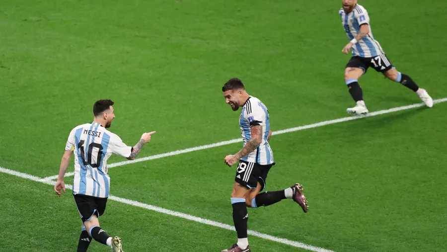 Fútbol: Argentina venció a Australia y se metió entre los mejores ocho equipos del Mundial Fútbol: Argentina venció a Australia y se metió entre los mejores ocho equipos del Mundial
