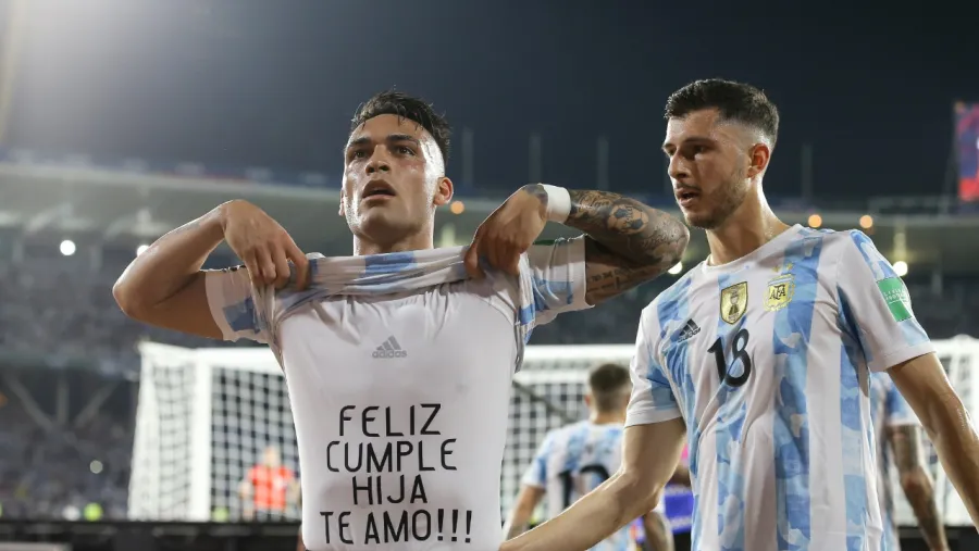 Eliminatorias: Argentina venció a Colombia y pese a las bajas estiró su invicto en Córdoba Eliminatorias: Argentina venció a Colombia y pese a las bajas estiró su invicto en Córdoba