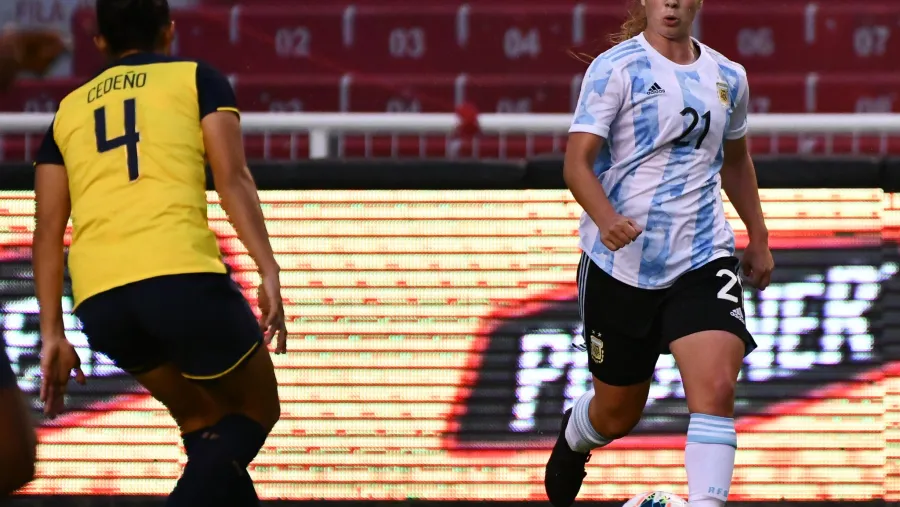 Con la entrerriana Holzheier, Argentina ganó un amistoso rumbo al Sudamericano Sub 20 Con la entrerriana Holzheier, Argentina ganó un amistoso rumbo al Sudamericano Sub 20