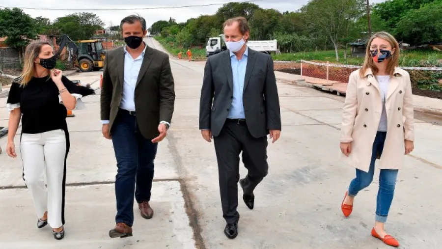 Al recorrer obras, Bordet se pronunció por un Estado “activo y dinamizador de la economía” Al recorrer obras, Bordet se pronunció por un Estado “activo y dinamizador de la economía”