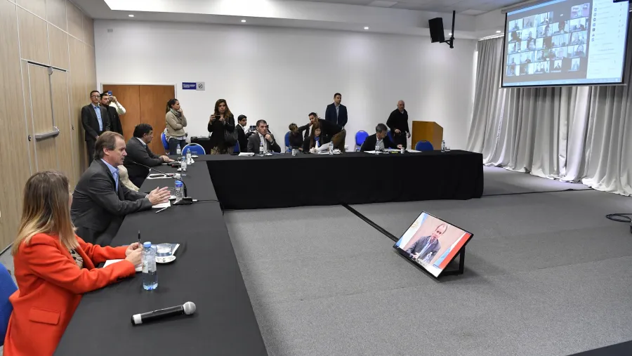 Bordet con intendentes justicialistas Bordet con intendentes justicialistas