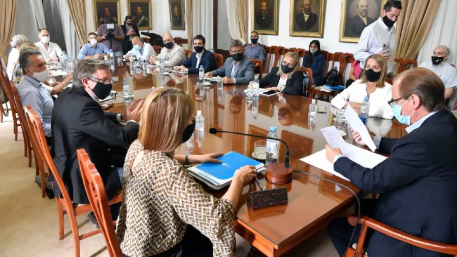 Bordet con el gabinete Bordet con el gabinete