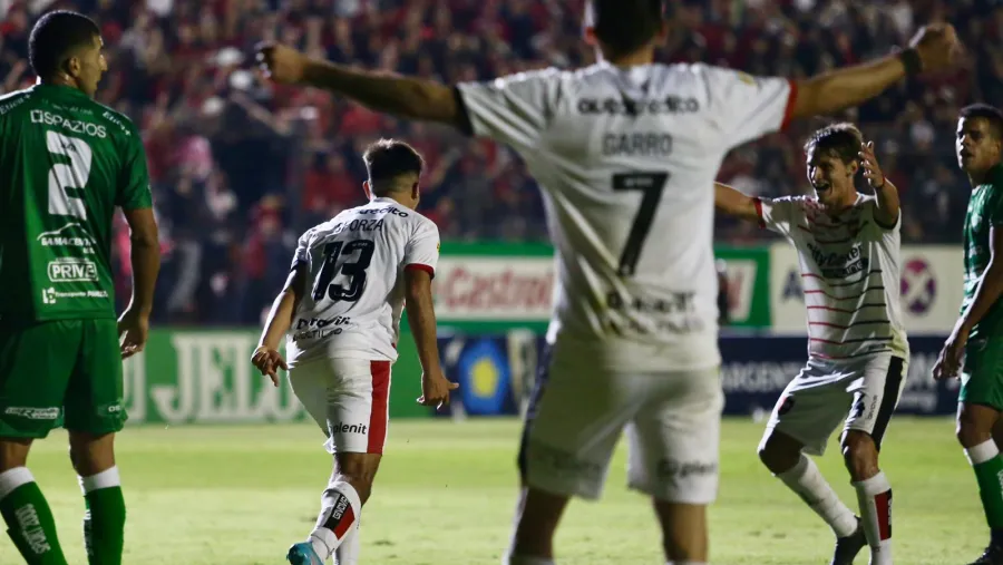 Copa Argentina: Newell’s superó a Ituzaingó y avanzó de fase en el estadio Grella Copa Argentina: Newell’s superó a Ituzaingó y avanzó de fase en el estadio Grella