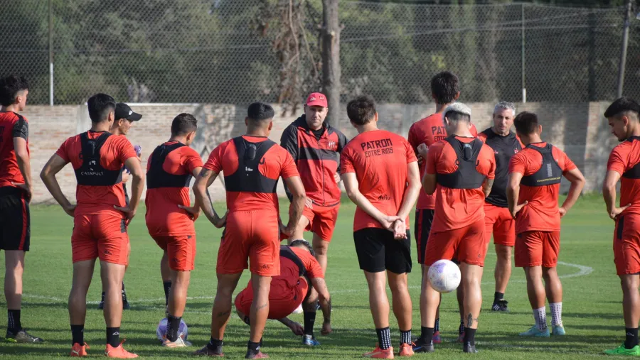 Damián Arce y Mateo Levato son las novedades en la lista de convocados de Patronato Damián Arce y Mateo Levato son las novedades en la lista de convocados de Patronato