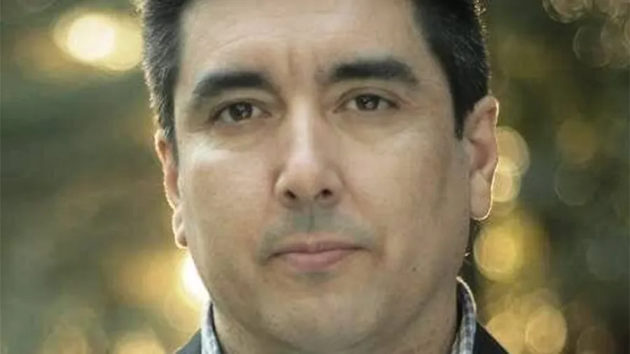 Adrián Fuertes es senador provincial del Frente Creer por el Departamento Villaguay. Adrián Fuertes es senador provincial del Frente Creer por el Departamento Villaguay.