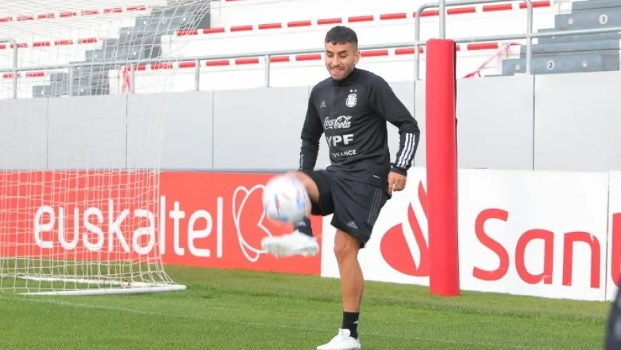 Ángel Correa tuvo que abandonar la concentración de la selección argentina en Bilbao Ángel Correa tuvo que abandonar la concentración de la selección argentina en Bilbao