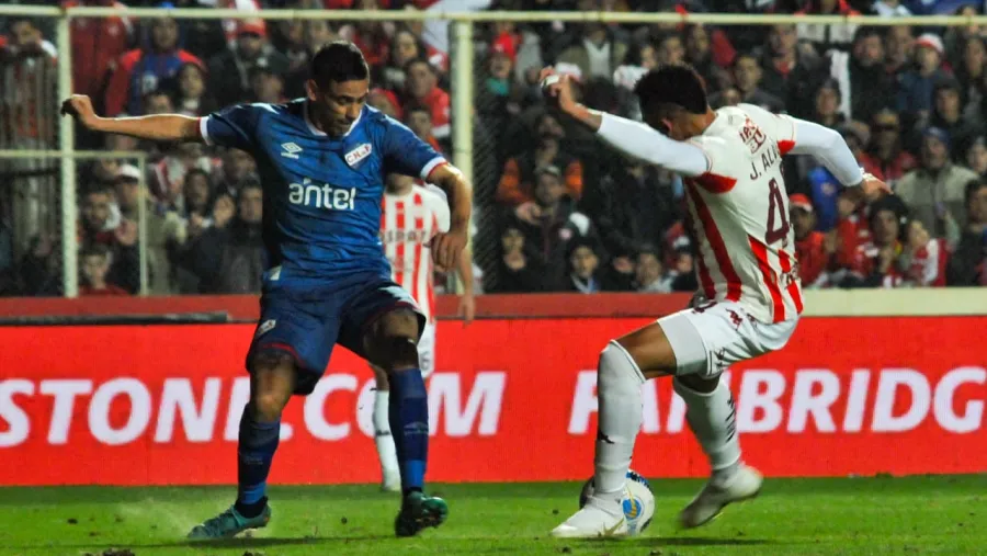 Unión sufrió una rápida reacción de Nacional y quedó eliminado de la Copa Sudamericana Unión sufrió una rápida reacción de Nacional y quedó eliminado de la Copa Sudamericana