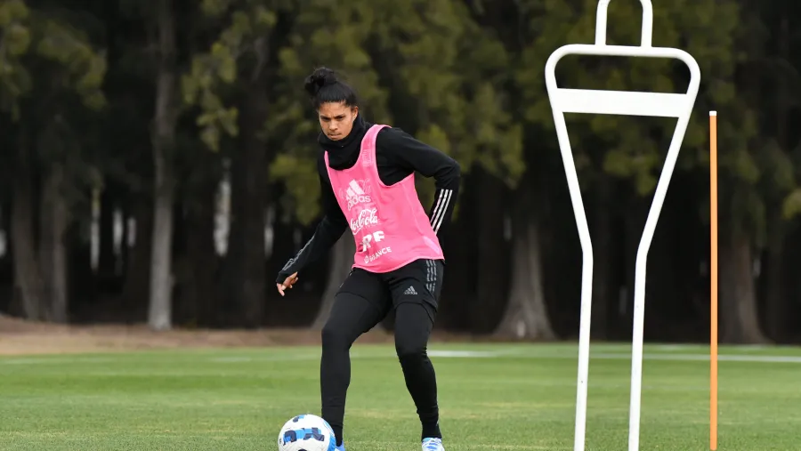 Con la entrerriana Soledad Jaimes, Argentina viajó para jugar la Copa América Con la entrerriana Soledad Jaimes, Argentina viajó para jugar la Copa América