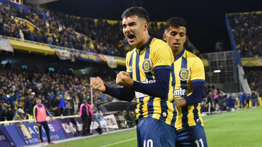 Rosario Central le ganó a Sarmiento y festejó por primera vez con Carlos Tevez como DT Rosario Central le ganó a Sarmiento y festejó por primera vez con Carlos Tevez como DT