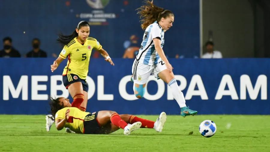 Copa América Femenina: Argentina cayó con Colombia y deberá ir por el tercer puesto Copa América Femenina: Argentina cayó con Colombia y deberá ir por el tercer puesto