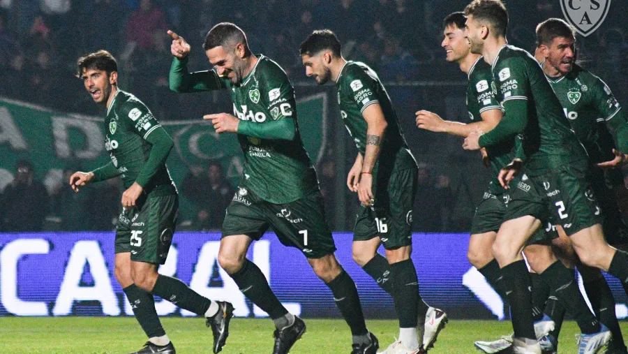 Fútbol: Sarmiento de Junín derrotó a Lanús con el aporte goleador de Lisandro López Fútbol: Sarmiento de Junín derrotó a Lanús con el aporte goleador de Lisandro López