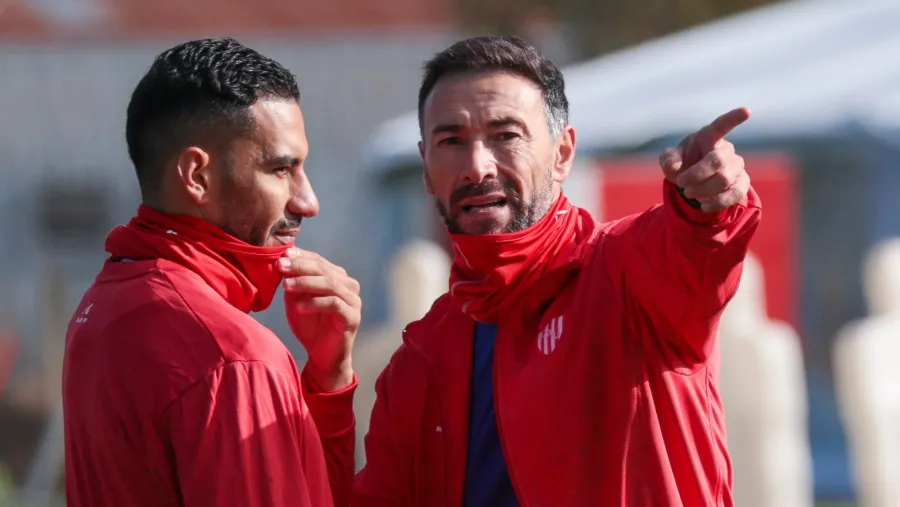 ‘Kily’ González asumió en Unión: “Es un gran desafío potenciar este plantel joven” ‘Kily’ González asumió en Unión: “Es un gran desafío potenciar este plantel joven”