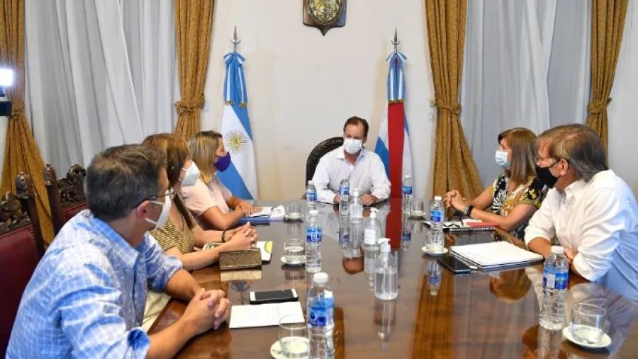 Bordet evaluó con su gabinete la situación sanitaria y medidas adoptadas en la provincia Bordet evaluó con su gabinete la situación sanitaria y medidas adoptadas en la provincia