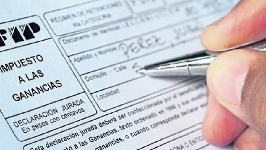 Aumento del mínimo no imponible, “Precios Justos”, “Bono Social”, planes de financiamiento en cuotas, los anuncios del ministro Massa. Aumento del mínimo no imponible, “Precios Justos”, “Bono Social”, planes de financiamiento en cuotas, los anuncios del ministro Massa.