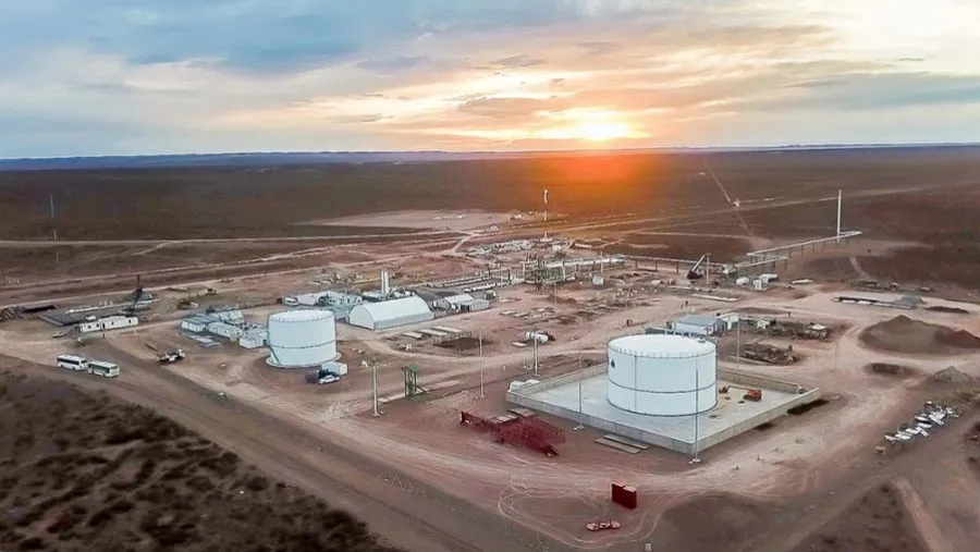 La construcción del gasoducto Néstor Kirchner permitirá incrementar la capacidad de transporte de gas desde la formación de Vaca Muerta hacia distintas localidades del centro del país. La construcción del gasoducto Néstor Kirchner permitirá incrementar la capacidad de transporte de gas desde la formación de Vaca Muerta hacia distintas localidades del centro del país.