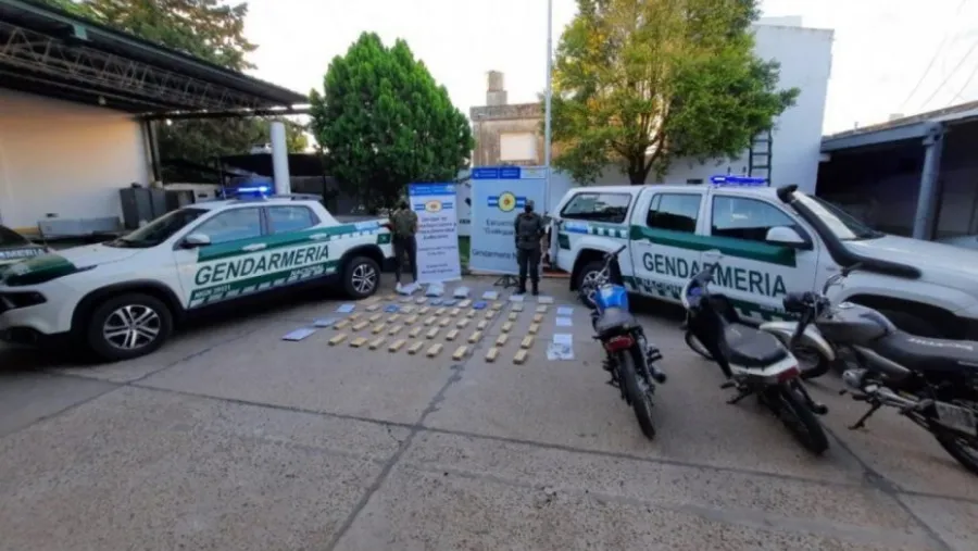 Desbarataron una banda narco que operaba en al menos 5 barrios de Gualeguaychú Desbarataron una banda narco que operaba en al menos 5 barrios de Gualeguaychú