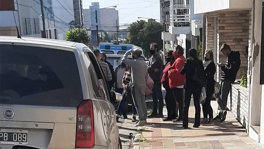 El supuesto geriátrico funcionaba en calle Cura Arias Montiel de Paraná. El supuesto geriátrico funcionaba en calle Cura Arias Montiel de Paraná.