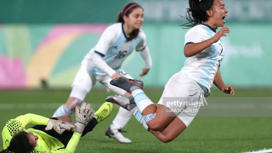 Citaron a las entrerrianas Yael Oviedo y Soledad Jaimes a la selección femenina de fútbol Citaron a las entrerrianas Yael Oviedo y Soledad Jaimes a la selección femenina de fútbol