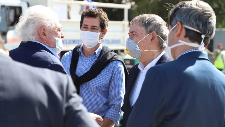 Ginés González García y Wado De Pedro entregan insumos en Córdoba Ginés González García y Wado De Pedro entregan insumos en Córdoba