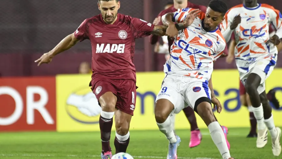 Lanús empató con Puerto Cabello y avanzó líder e invicto en la Copa Sudamericana Lanús empató con Puerto Cabello y avanzó líder e invicto en la Copa Sudamericana